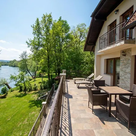 House Kolpa Paradise Whirlpool And Sauna - Happy *