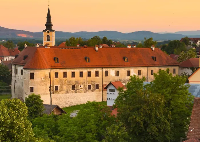House Kolpa Paradise Whirlpool And Sauna - Happy *