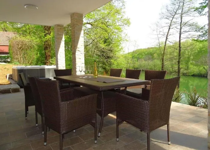 House Kolpa Paradise Whirlpool And Sauna - Happy