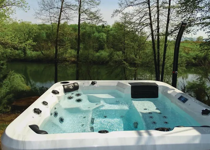 House Kolpa Paradise Whirlpool And Sauna - Happy *